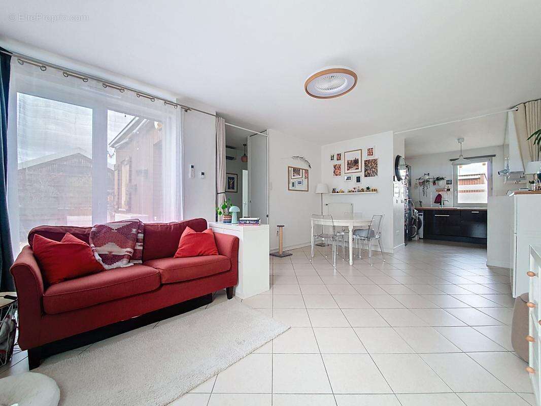 Appartement à CORBAS