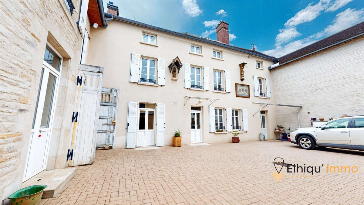 Maison à ESSOYES