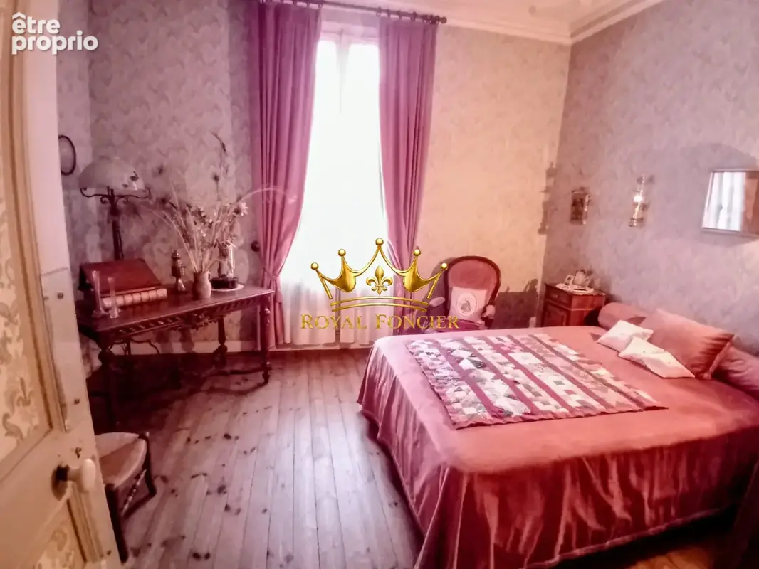 Maison 8 pièces 215 m² à vendre à Le Grand-Pressigny (37350) - photo 9