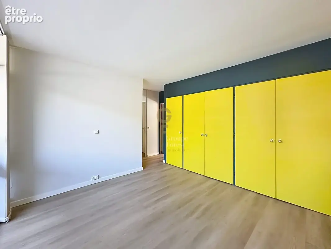 Appartement 70 m² à Croix  - photo 9