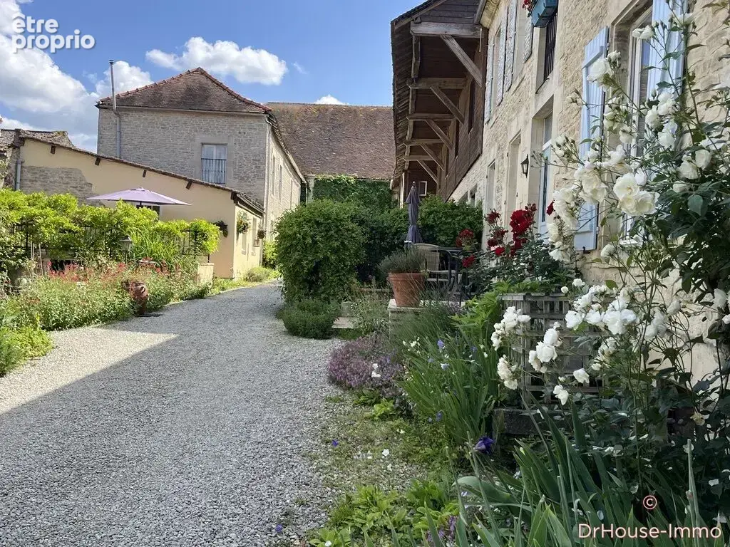 Maison 25 pièces 657 m² à vendre à Eclance (10200) - photo 11