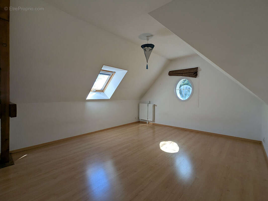 Maison à ROUVRES-EN-PLAINE