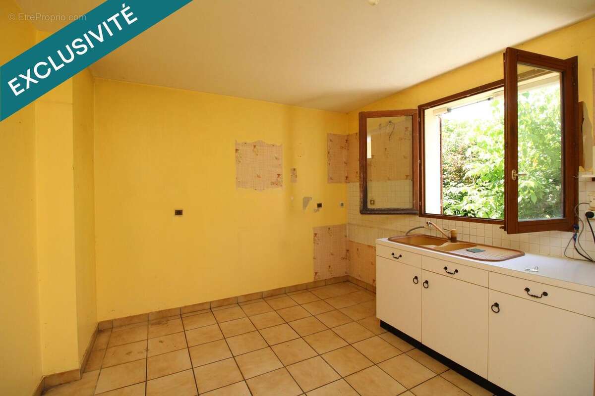 Photo 2 - Maison à PIERRE-BENITE
