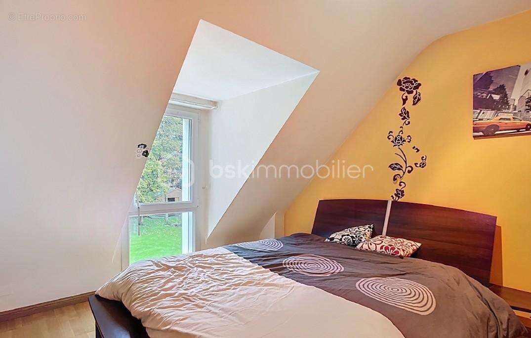 Maison familiale - vie de plain-pied - 4 chambres - spa - terrain constructible - photo 11