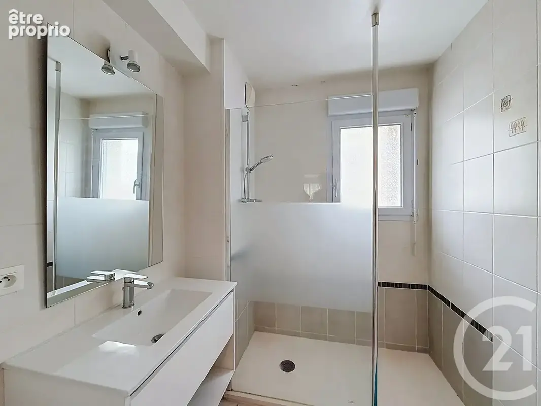 Appartement 4 pièces 86 m² à vendre à Perros-Guirec (22700) - photo 6