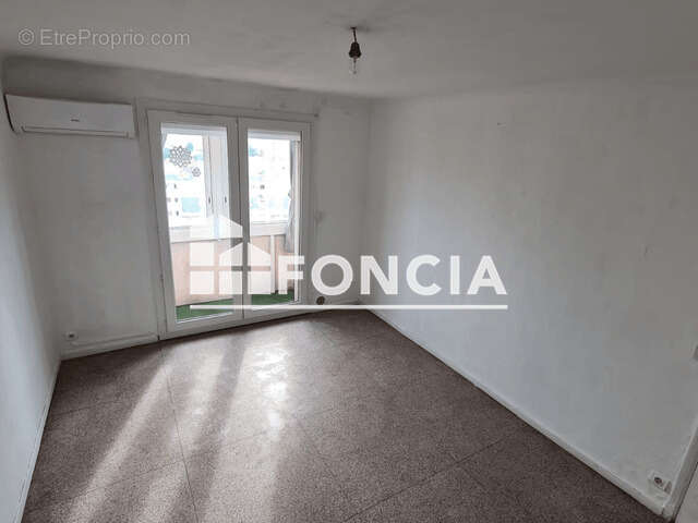 Appartement à MARSEILLE-10E