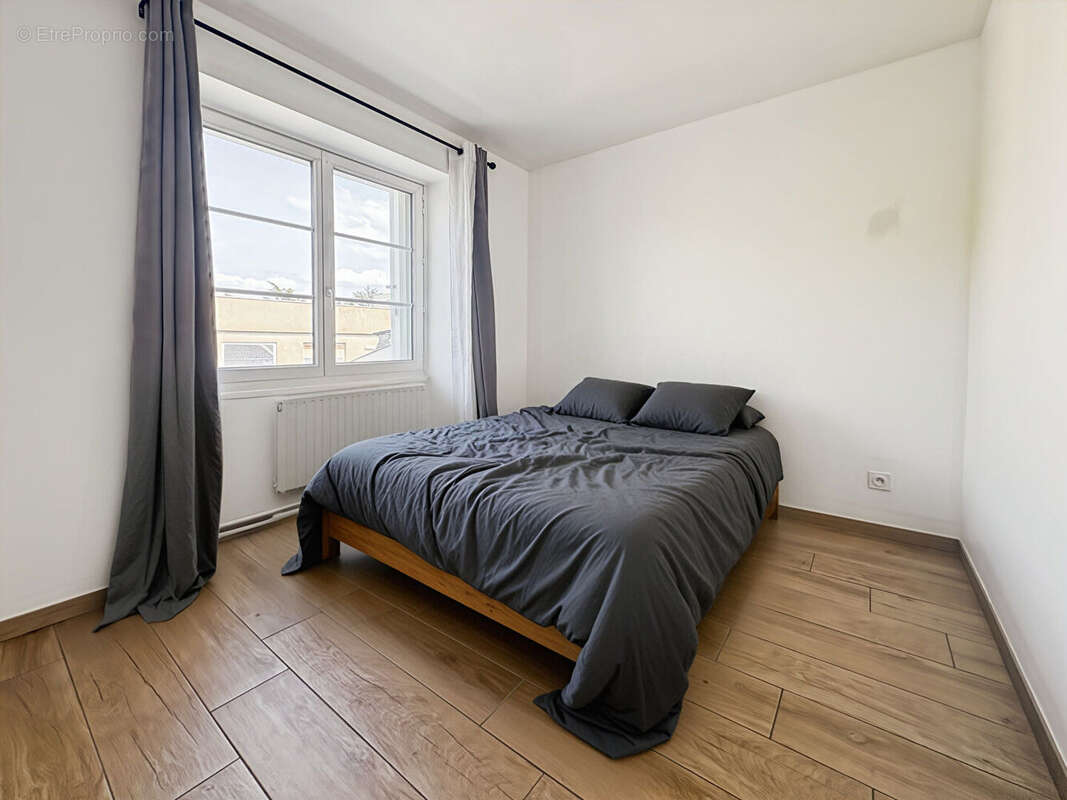 Appartement à PONT-EVEQUE