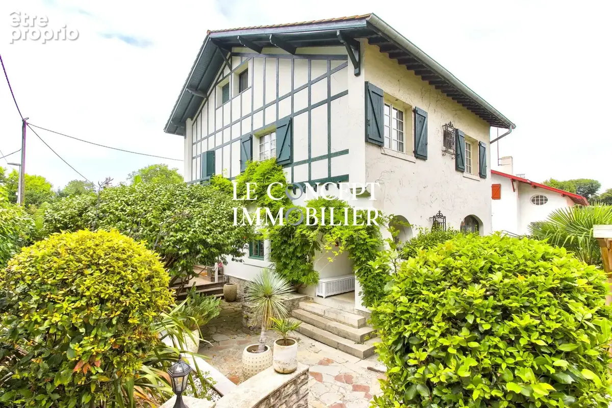 Maison 10 pièces 303 m² à vendre à Biarritz (64200) - photo 6