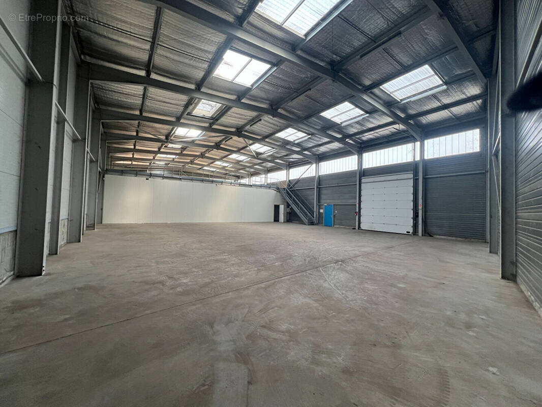 Commerce à ROUSSILLON