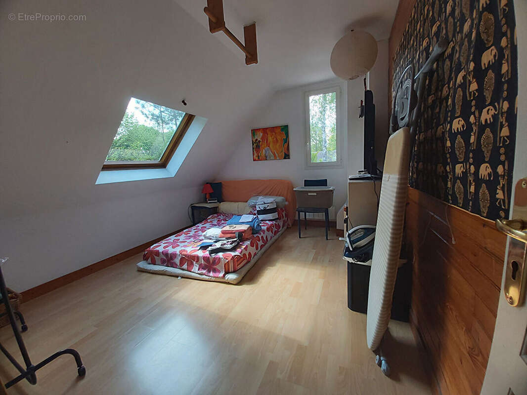 Maison à MONTIGNY-LE-BRETONNEUX