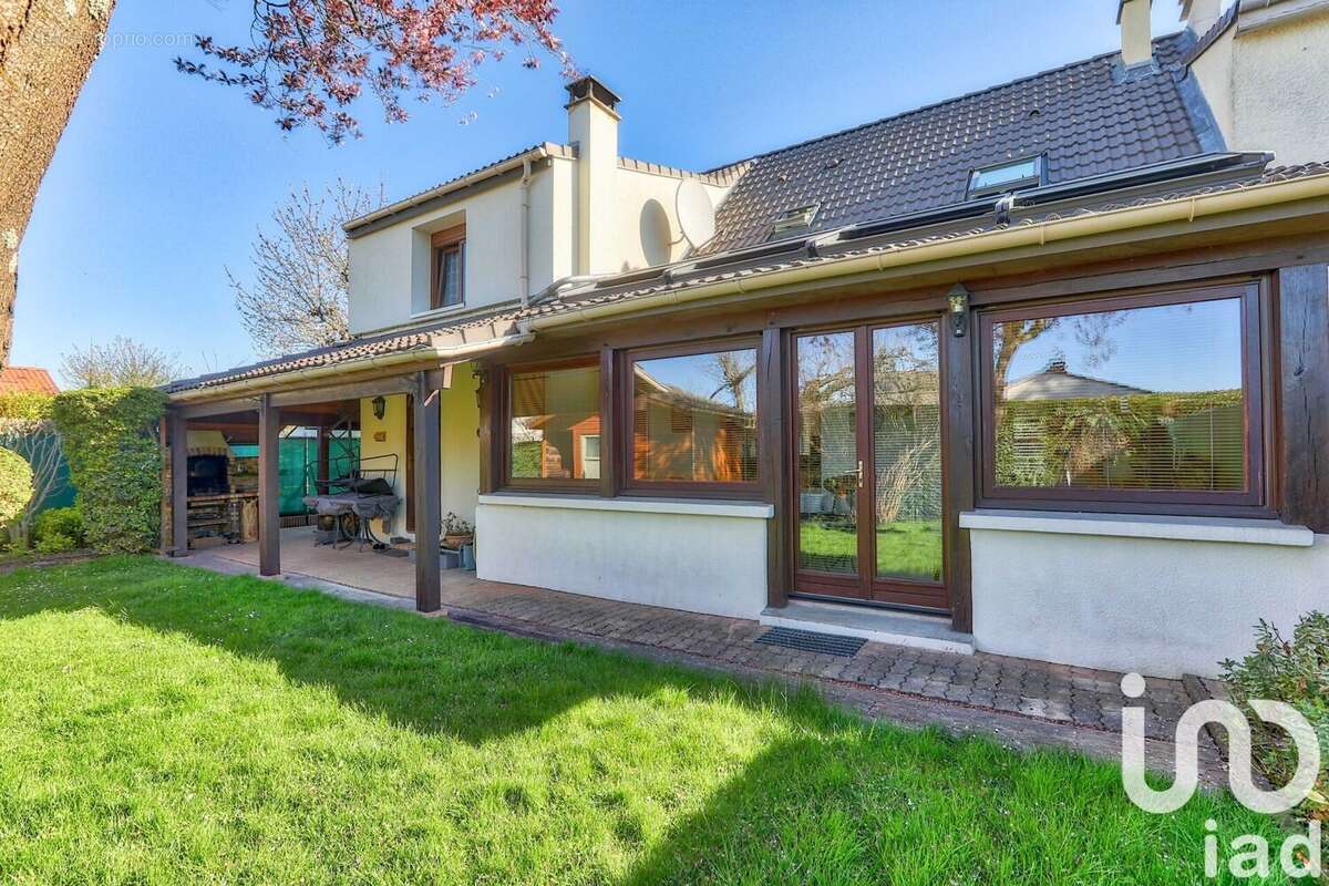 Photo 2 - Maison à BONDOUFLE