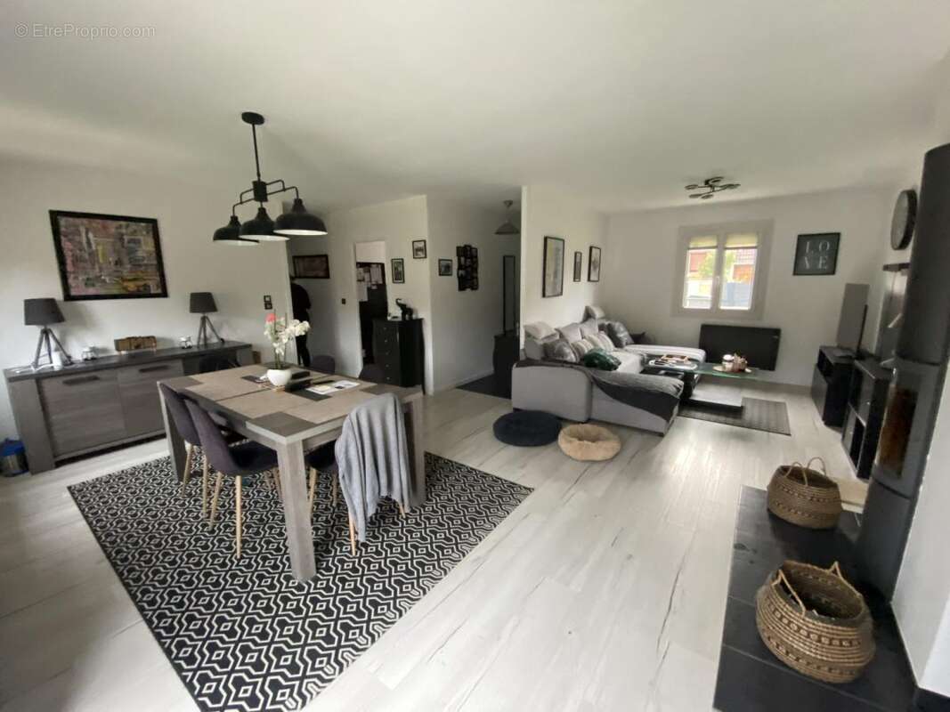 Maison à SAINT-PIERRE-LES-ELBEUF