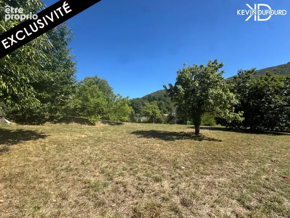 Photo Terrain à Thueyts au prix de 70 000€