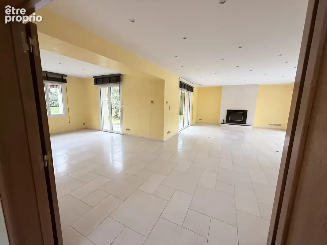 Maison 304 m² à Tour-En-Sologne  - photo 6