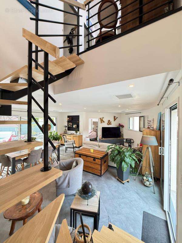 Maison à SAINT-SULPICE-DE-ROYAN