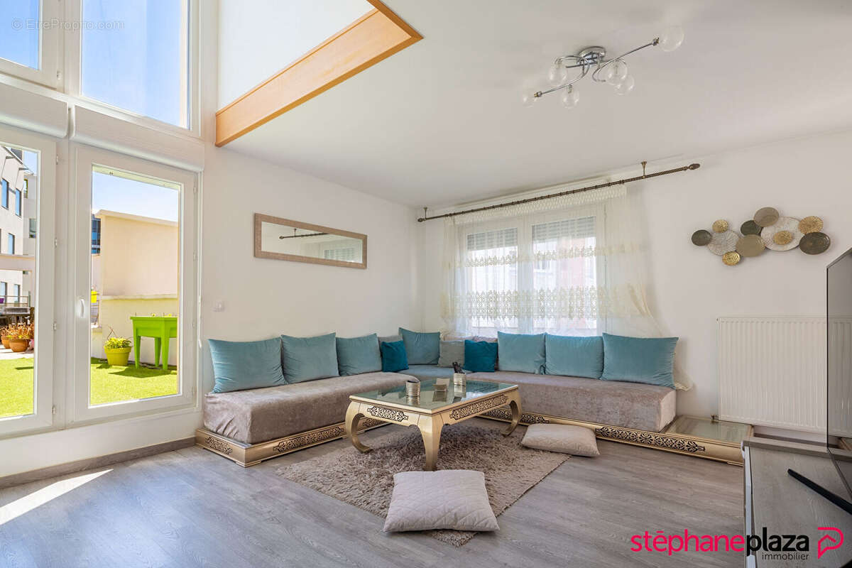 Appartement à BEZONS