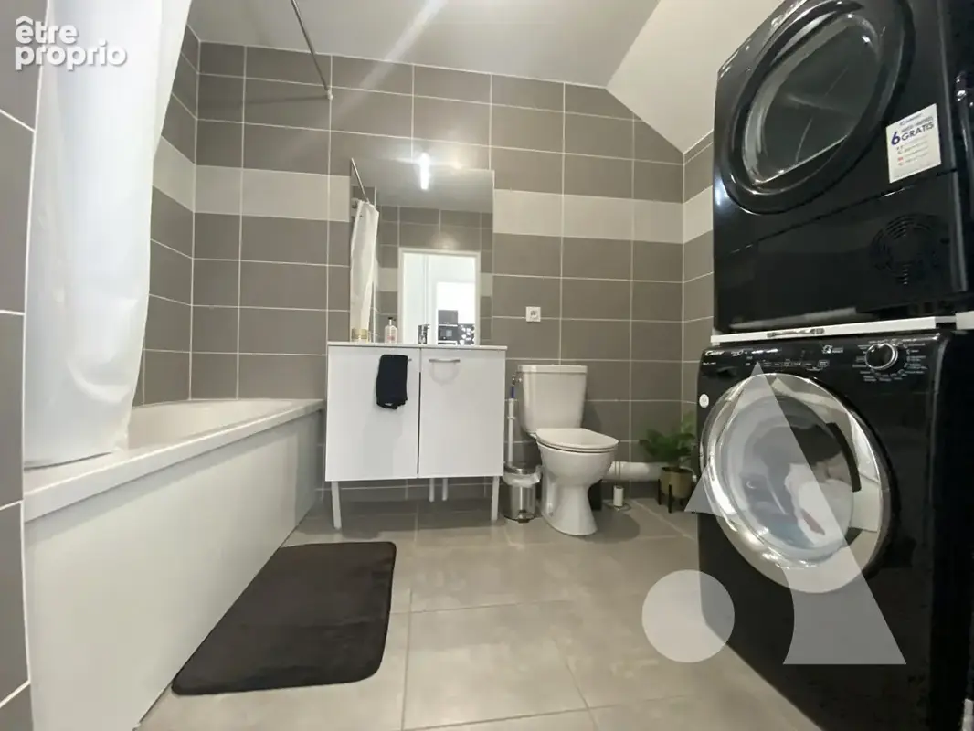 A vendre appartement 2 chambres avec balcon - photo 5