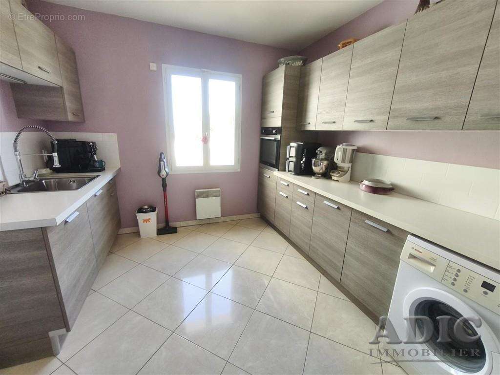 Maison à MOUSSY-LE-NEUF
