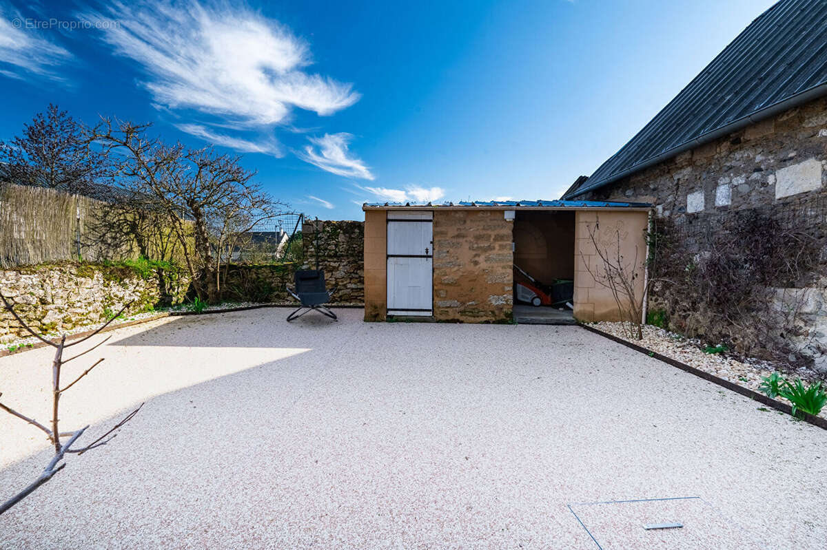 Maison à BRISSAC-QUINCE
