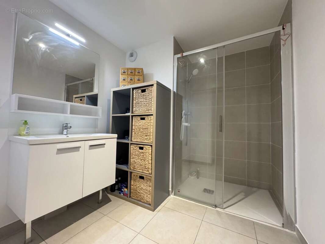 Appartement à LA LONDE-LES-MAURES