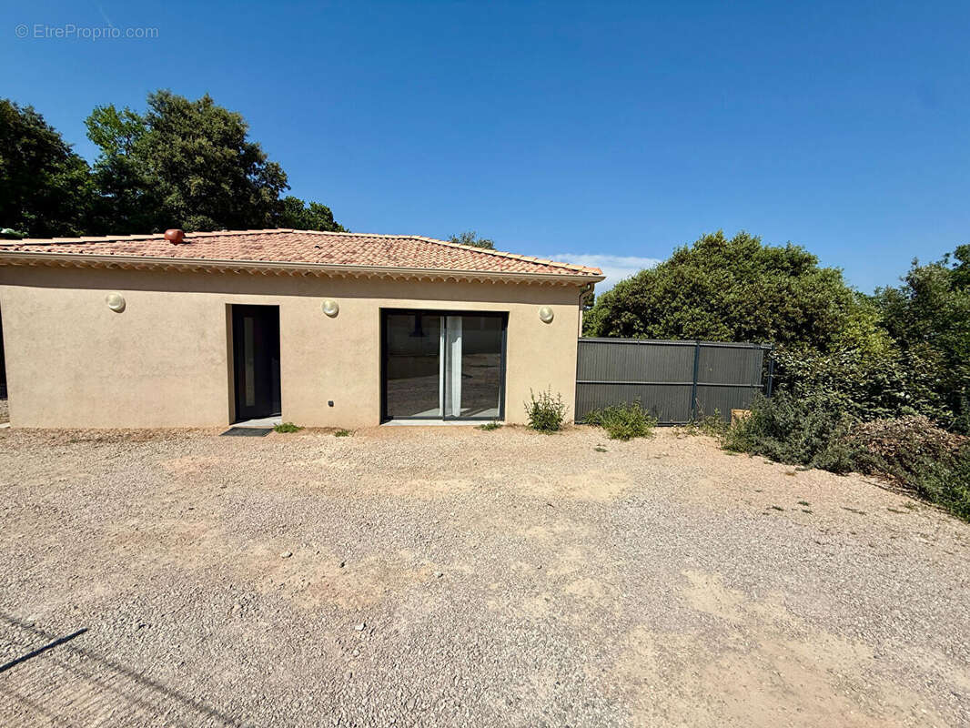Maison à SAINT-MAXIMIN-LA-SAINTE-BAUME