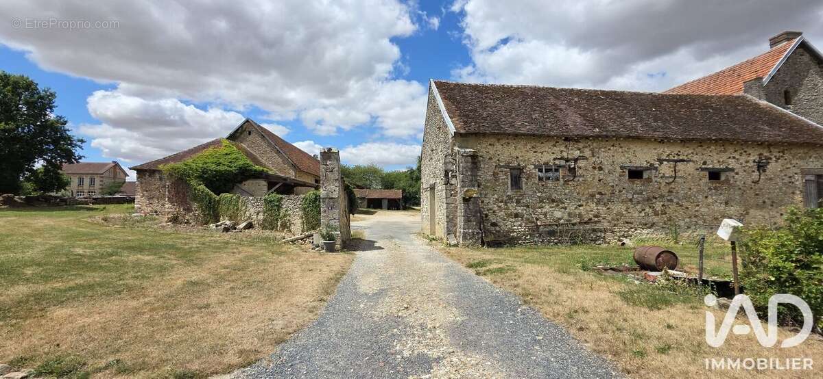 Photo 2 - Maison à ESCARDES