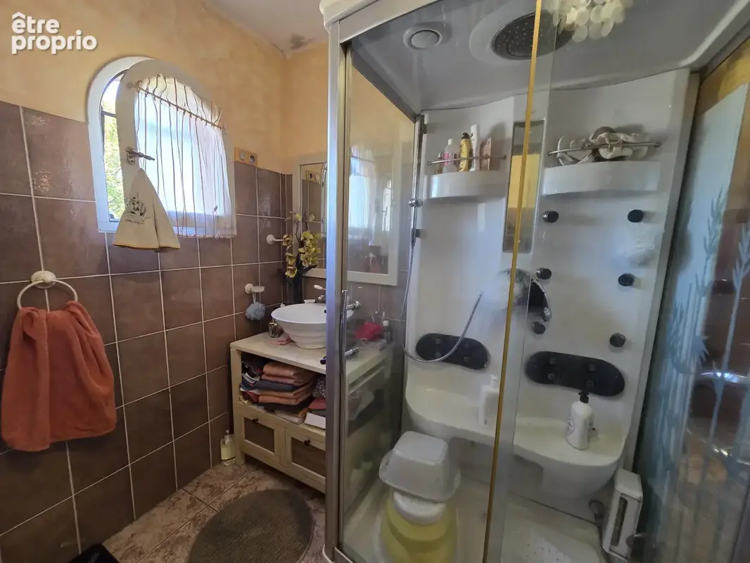 Maison 4 pièces 131 m² à vendre à Brugheas (03700) - photo 9
