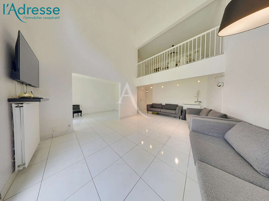 Maison Champs Sur Marne 7 pièce(s) 135 m² - photo 7