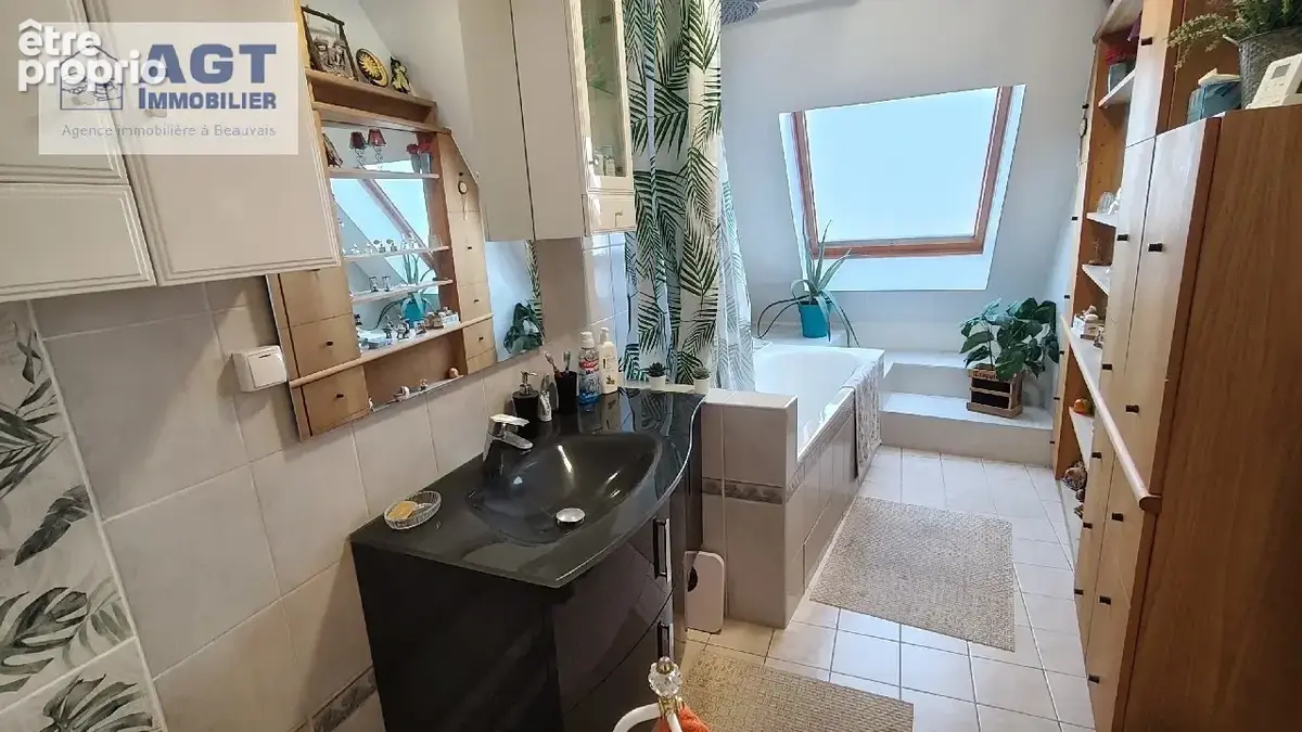 Appartement 105 m² à Beauvais  - photo 9