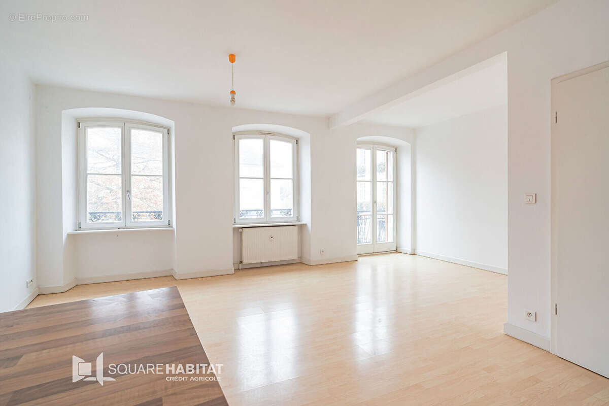 Appartement à DANNEMARIE