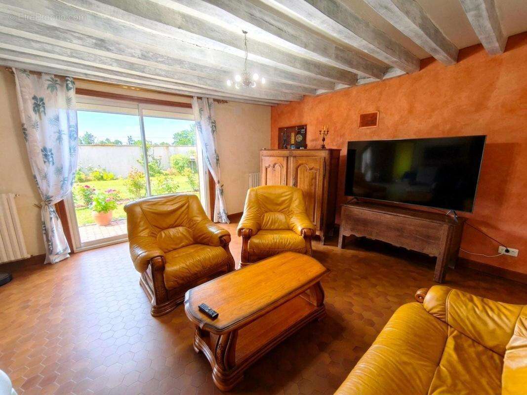 Aux portes du Mans : Magnifique terrain, Atelier et intérieur à personnaliser ! - photo 6