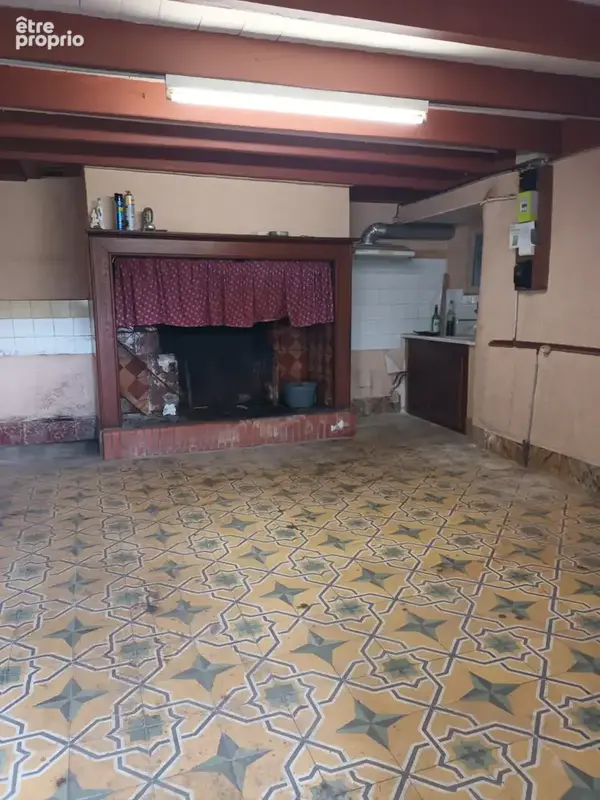 propriété composé d'une maison d'habitation et de 3 dépendances sur un terrain d'env 6 hectares - photo 6