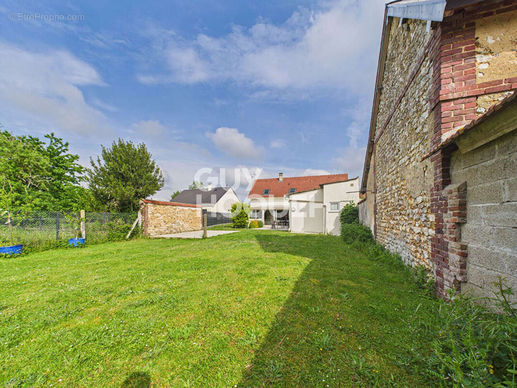 Charmante maison 6 pièces à vendre à Amfreville-sur-Iton - Rare sur le marché ! - photo 14
