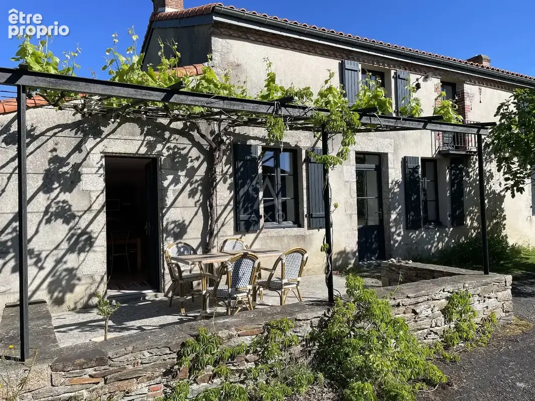 Propriété de charme en lisière de forêt- - photo 2