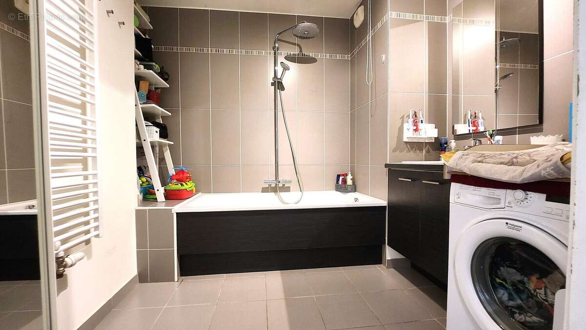 Appartement à MAISONS-ALFORT