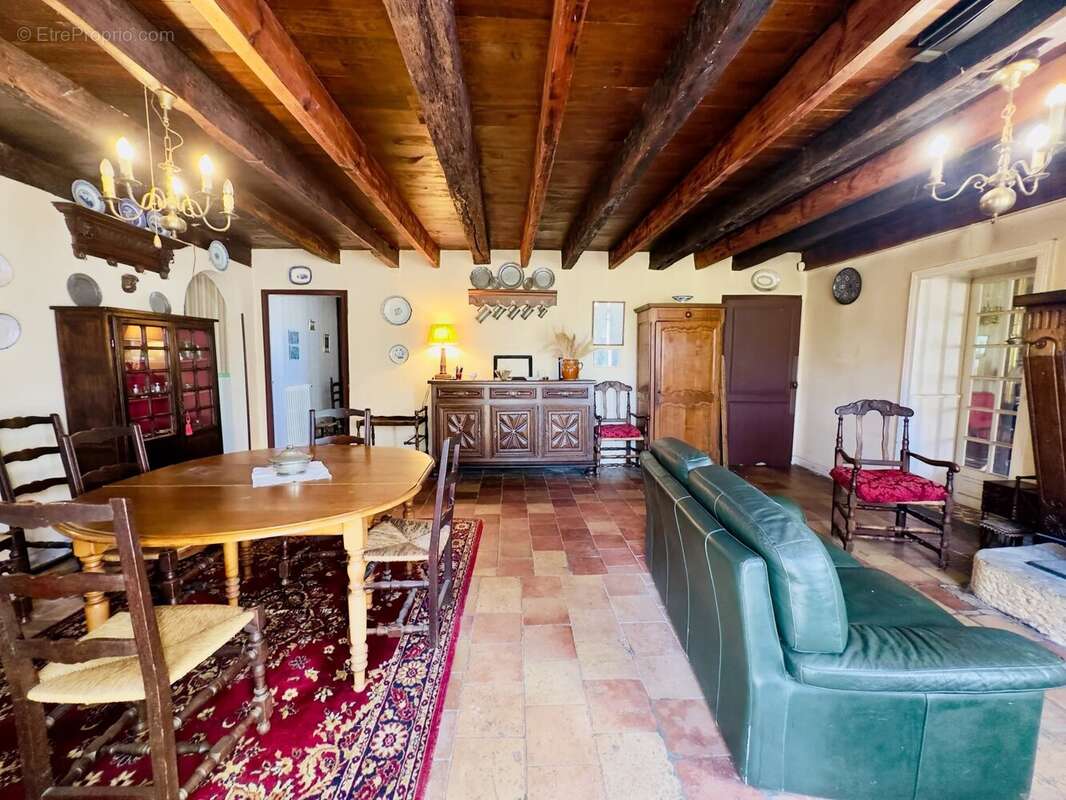 Maison à LAMONZIE-SAINT-MARTIN