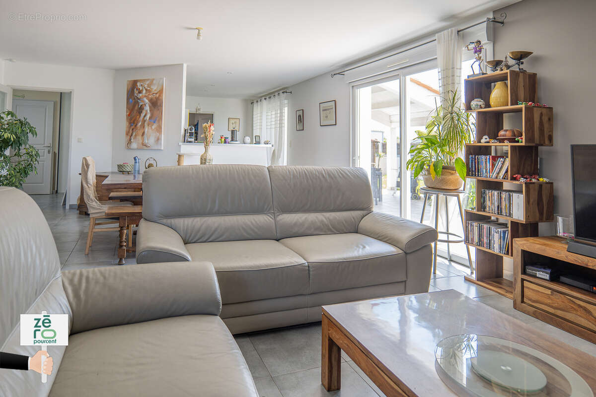 Maison à LE PERRIER