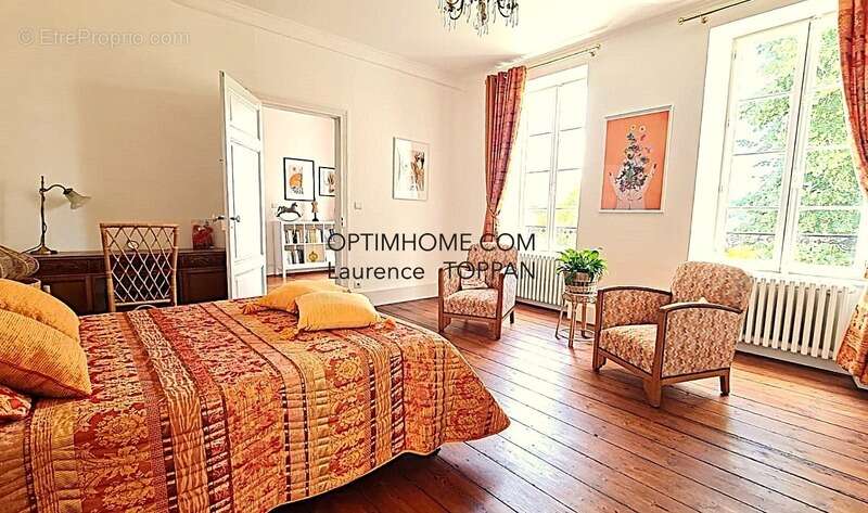 Maison à SAINTE-LIVRADE-SUR-LOT