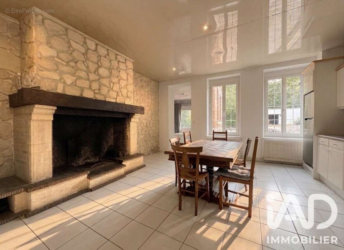 Maison 207 m² à Bolbec  - photo 4
