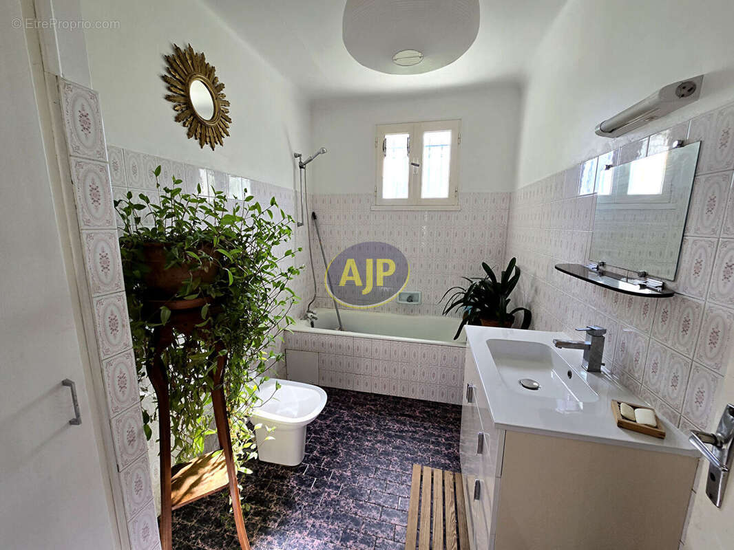 GUEMENE-PENFAO maison 6 chambres - photo 6