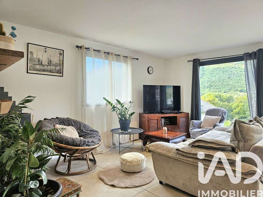 Photo 5 - Maison à LATHUILE