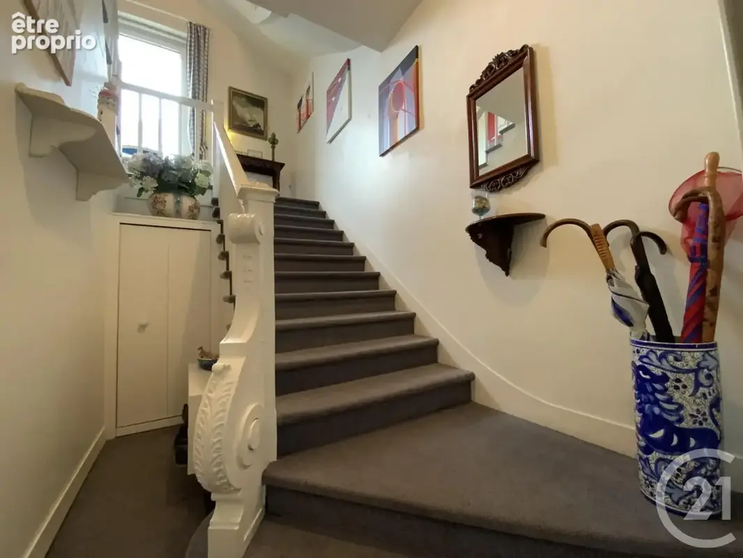 Appartement 4 pièces 105 m² à vendre à Dinard (35800) - photo 2