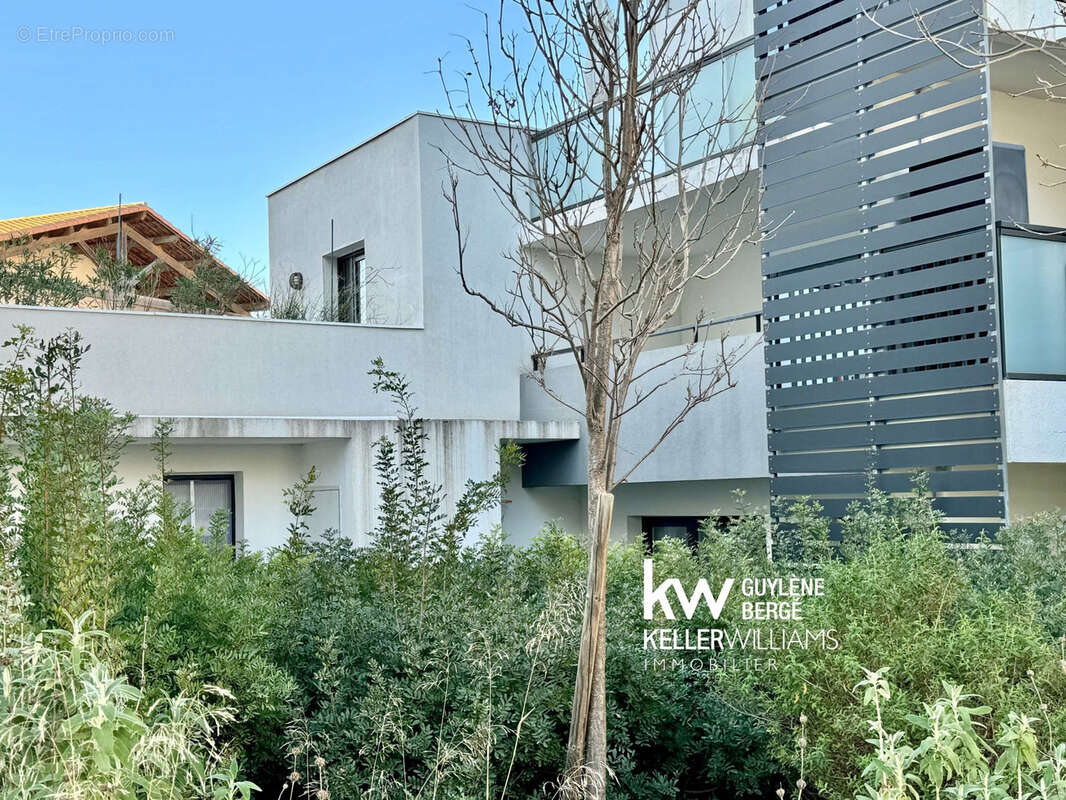 Appartement à SAINT-JEAN-DE-VEDAS