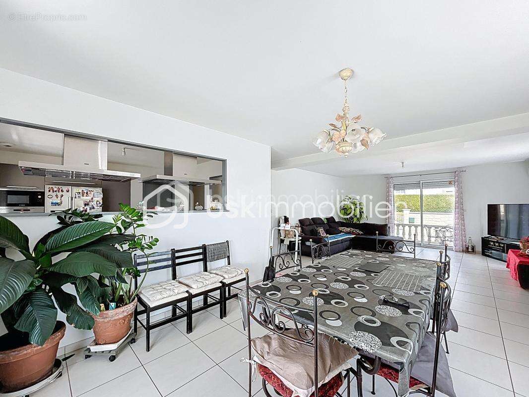 Maison à CASTELNAU-D'ESTRETEFONDS