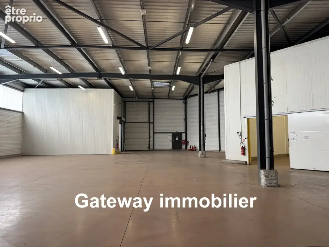 A vendre entrepôt de 950m2 à clermont-ferrand le brezet - photo 6