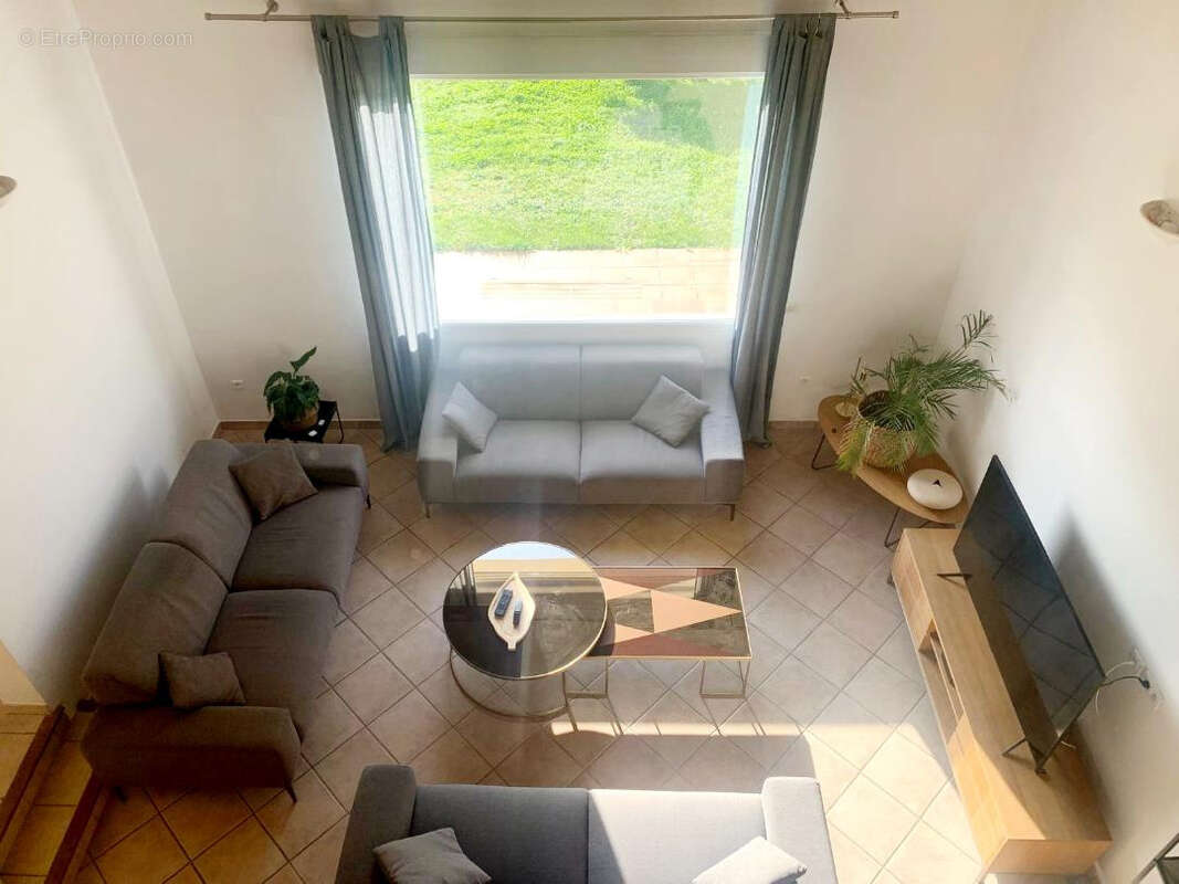Maison à PIOLENC