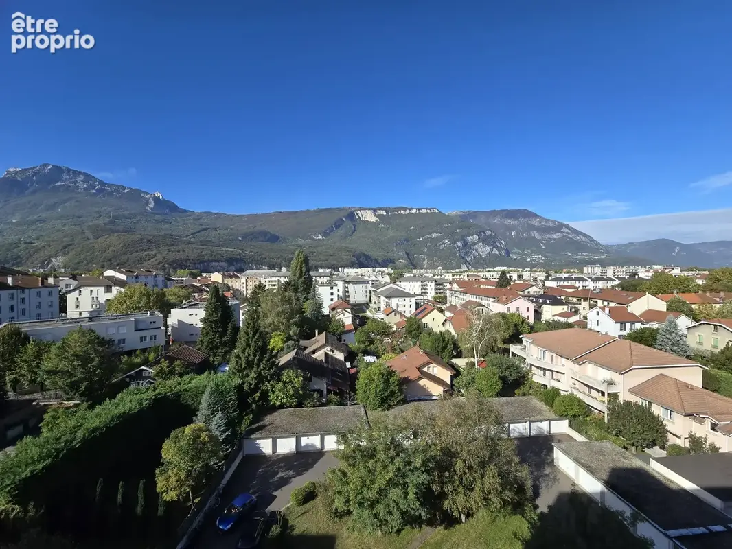 FONTAINE - Vue magnifique sur Belledonne T2 - photo 6