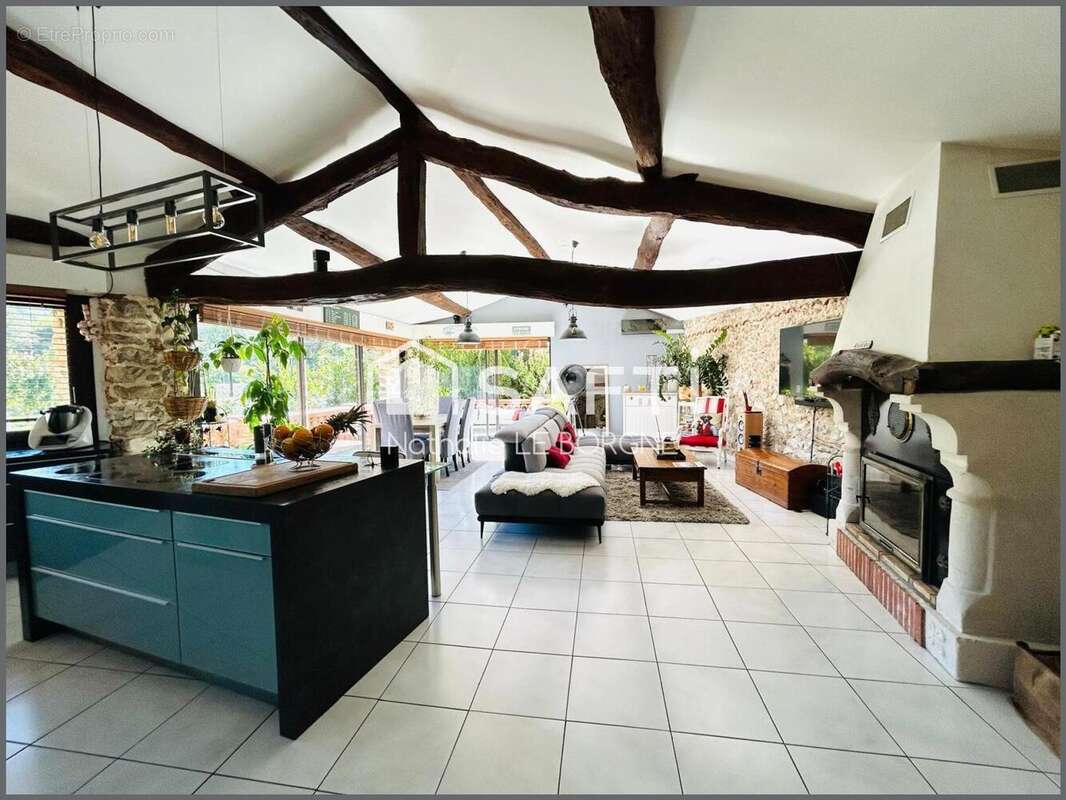 Photo 2 - Maison à CASTRES