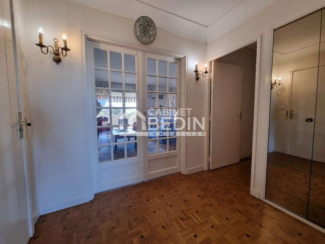 Appartement à BORDEAUX