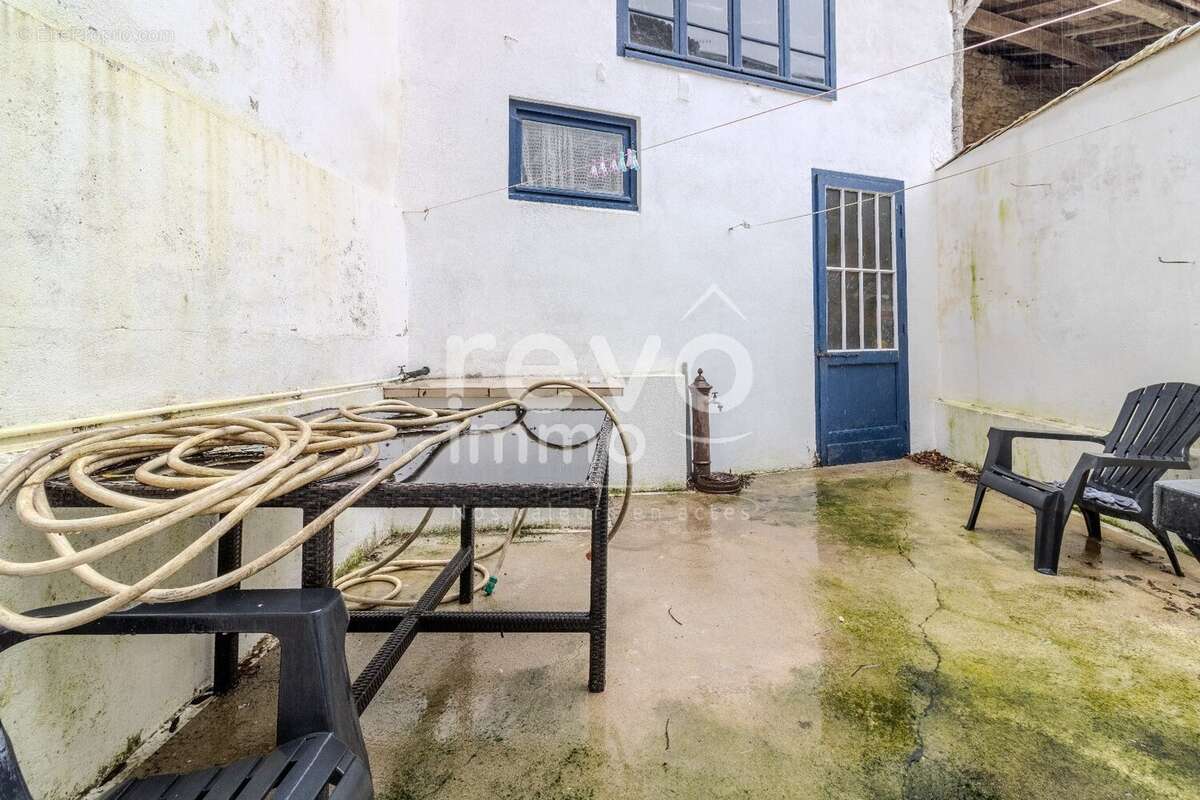 Maison à MONSEGUR